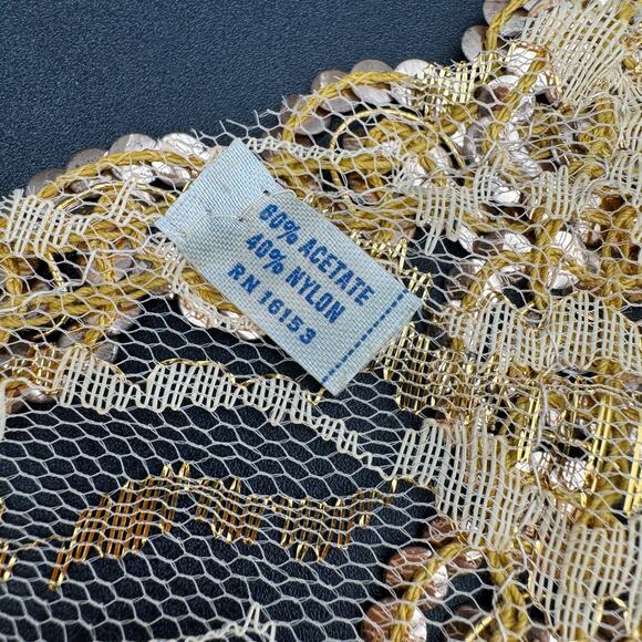 Vintage Mantilla Gold Head Scarf 30\